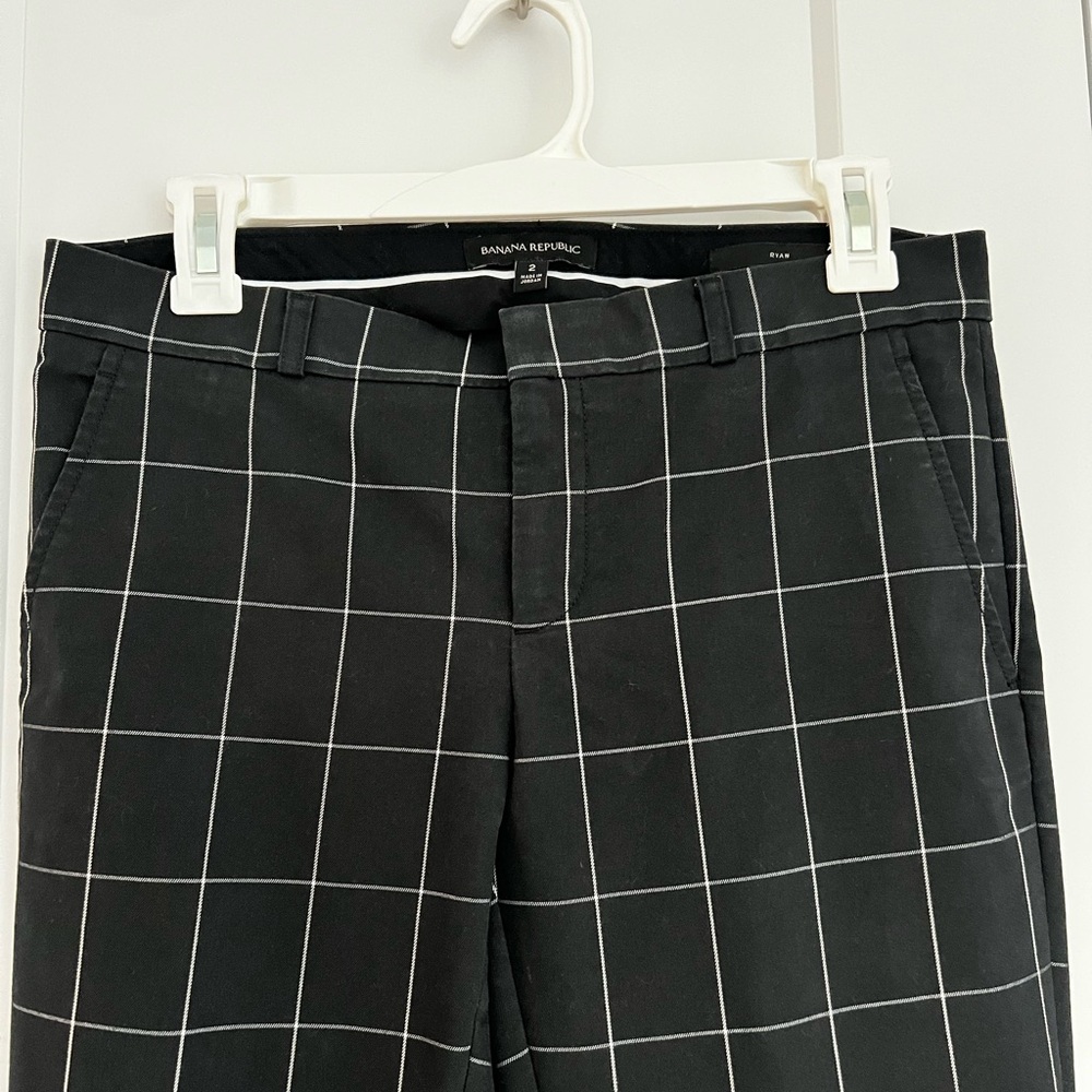Banana Republic Black and White “Ryan” Pants Size 2 Ankle length